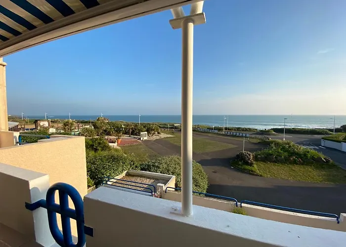 4 Personnes Vue Sur شقة La Pironnière